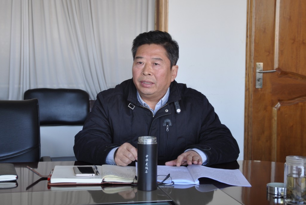 党委委员、副院长杜宝山作点评