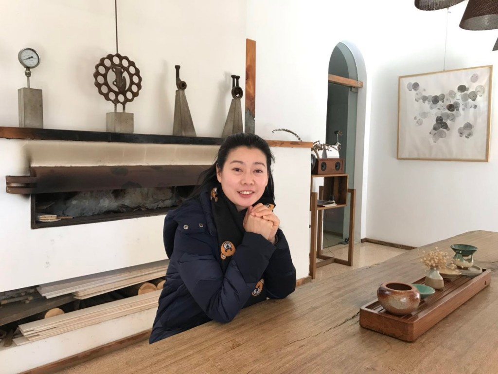 梅老师2004年毕业于上海师范大学，后赴澳大利亚格里菲斯大学攻读会计专业硕士学位，毕业后先后在澳大利亚、新西兰工作近5年，担任会计和主管会计，是澳大利亚注册税务师协会和澳大利亚注册会计师协会会员，2015年考取澳大利亚注册会计师（AUSCPA）。回国后，先后就职于北京联想集团全球会计部，担任全球会计，负责集团西欧国家的海外业务，曾获部门优秀员工奖。2013年在华北理工大学任教3年，职称为讲师，共发表论文10余篇。2017年在日韩欧美福利视频_黑人巨大人精品欧美三区_欧美成人另类人妖_欧美在线精品一区二区三区_欧美一区二区三区性视频_日韩精品欧美视频_性欧美极品xxxx欧美一区二区任教，担任会计英语等课程教师，深受学生喜爱。